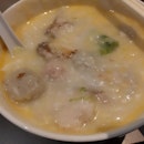 Threadfin Fish Belly Congee Add Dace Fishballs And Meatballs And Raw Egg