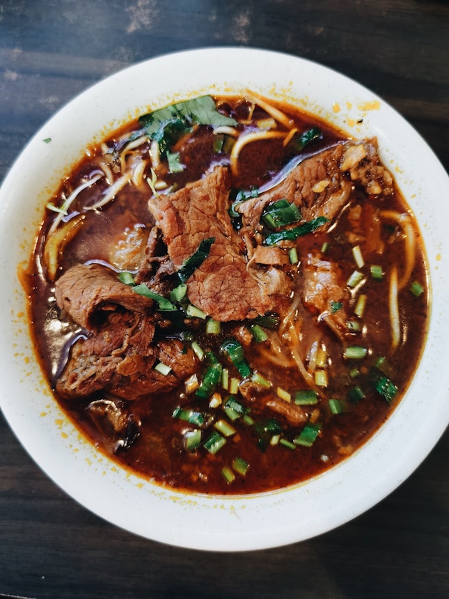 BEST Vietnamese Food I’ve Eaten In SG!