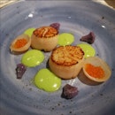 Pan-seared Hokkaido Scallops With Raspberry Pearl Onions And Trout Roe $34