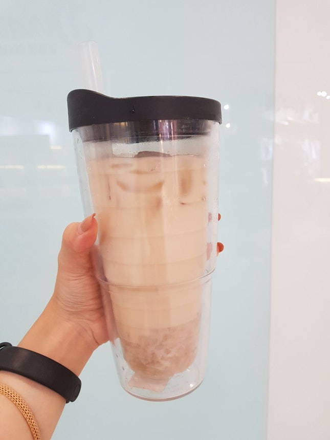Oolong Milk Tea with Oats Topping (M)