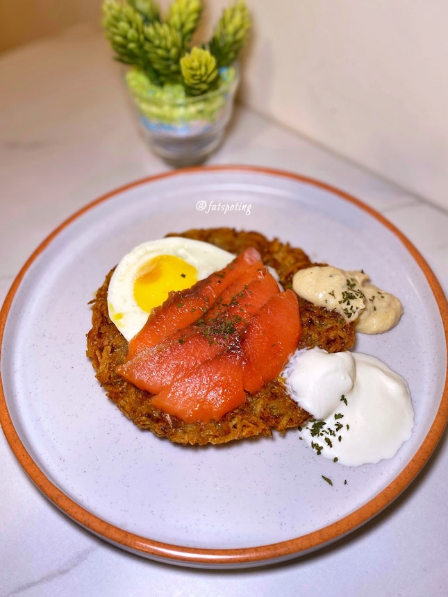 Rosti-Smoked Salmon with Sunny Side-Up