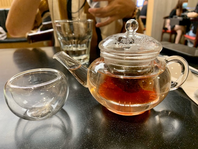 Sakura White Tea (Pot) | $3.80