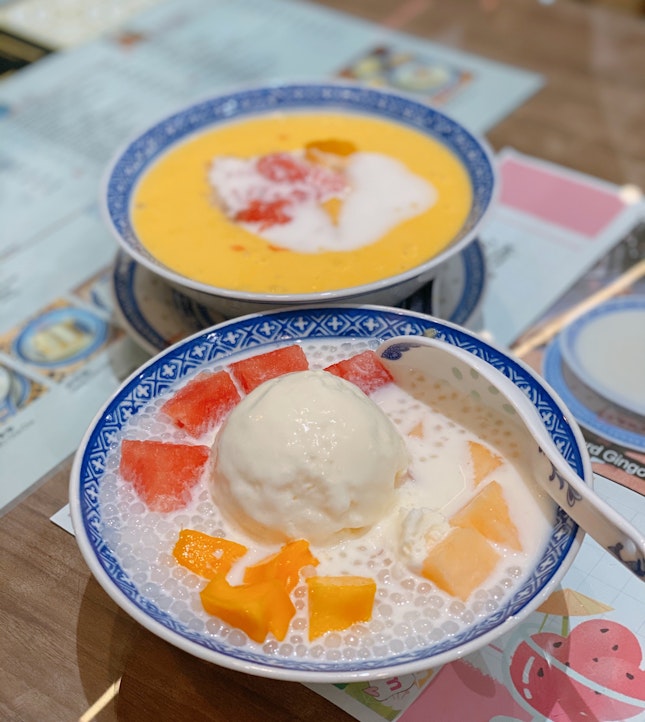 A Variety Of Cantonese Desserts