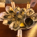 Fresh Oysters With Good Variety