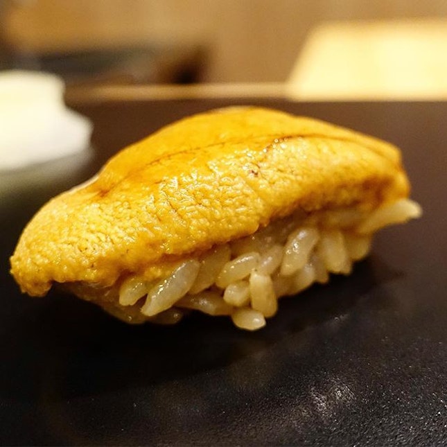 Murasaki Uni sushi.