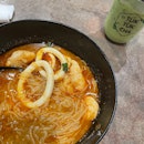 Seafood Boat Noodles + Thai Milk Green Tea (11.10 With Gst)