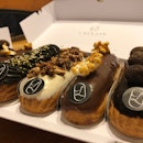 Assorted Eclairs! (6pcs for $24)