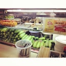 Soon Heng Rojak at Toa Payoh HDB Hub food court #sgfood #rojak #display #tripadvisor #livetoeat