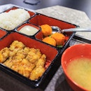 Teriyaki Chicken With Scallop Bento