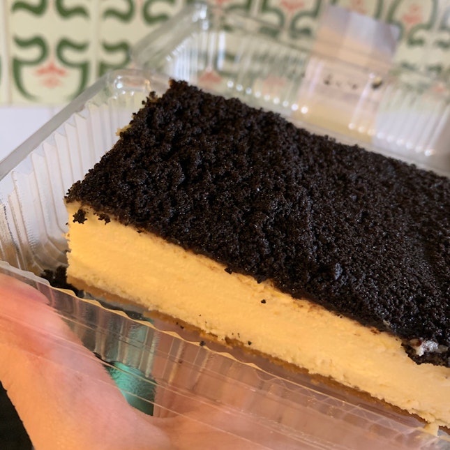 Oreo Cheesecake $6