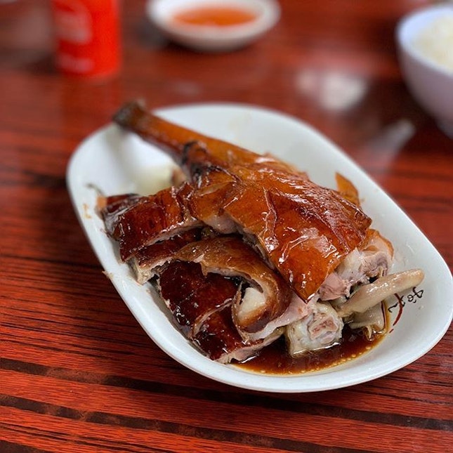 Go all the way to Yuen Long and this roast goose is better than yesterday.