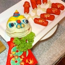 Mighty $ Mouse Chinese New Year Cakes at Peony Jade @ Keppel @peonyjadesg 
_
爆竹声声催福来 !