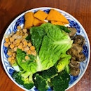 Salad of Romaine lettuce, Broccoli, chick peas, roasted pumpkin, herb marinated button mushrooms.