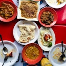 My virgin experience of having Pakistani food, this was how shiok it was, I only remembered to snap a picture halfway through the meal.