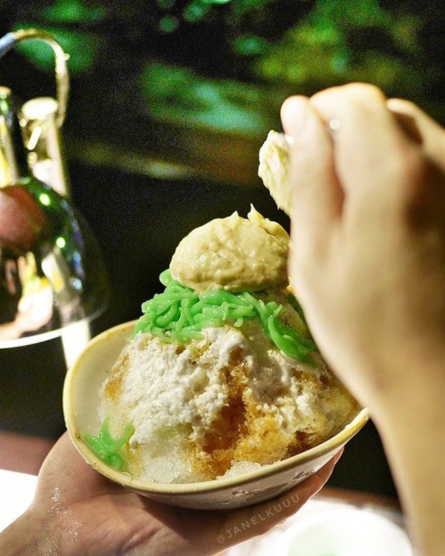 ​Durian lovers, tis' the season to be jolly!