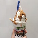 The Early Fatback: Large Ibiza with seasonal Coconut Flavoured Soft Serve from Yolé Singapore (the coconut offering is only available until the end of the year).