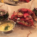 Grilled Whole Lobster 😋😋
#london #londoneat #soho #burgerandlobster #grilledlobster #burpple #piccadilly