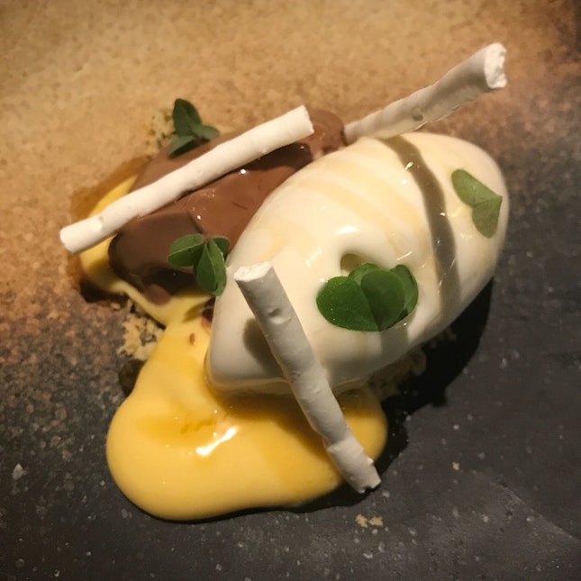 Valrhona chocolate and tofu mousse with chai spiced shortbread passion fruit curd [$12]