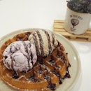 For affordable and decent ice-cream waffle, try this out!