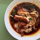 Chicken Chop Ipoh Hor Fun ($3.50)