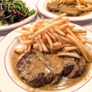 L’Entrecôte is a Parisian bistro steakhouse concept that opened in Singapore 5 years ago.