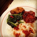 ayam goreng; sambal kerang; kailan goreng by mil for #dinner. how la to lose weight like tt.....