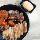 If you are thinking of beating the heat with ice cold beer, meat some friends and head down to @duskbyslake at Timbre+ and custom order this platter of Iberico jowl, deep fried oxtail and roast beef.