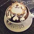 3D Art Hot Chocolate #3dart #hotchocolate #burpple #coffeeonthetable #lazysunday