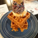Thai Milk Tea Infused Waffles with Vanilla Bean Ice Cream Cone Hat [$11.60]

Been bugging my brother to get his ass to Kaffles weeks ago and finally we made our way down to Cheong Chin Nam Road.