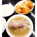 Super value set [$11.80] consisting of their pork ribs soup, rice, youtiao & soya bean curd.