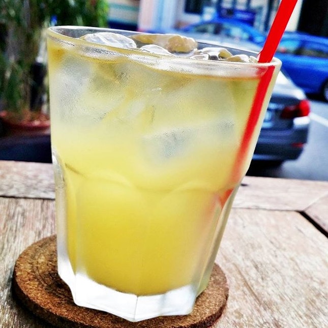Created my own Caribbean Cocktail @ Lime House.