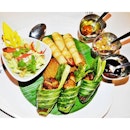 Sukhothai Appetizer Platter (SGD $44) @ Jim Thompson Restaurant.