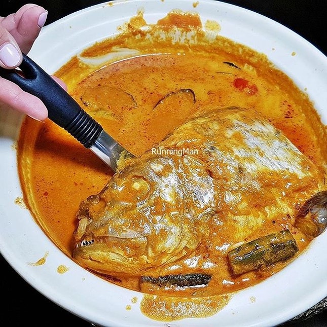 Fish Head Curry (SGD $26 / $30) @ Sakunthala's Restaurant.