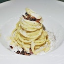 Spaghetti Alla Carbonara (SGD $25) @ In Piazza.