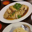 Still one of the super yummy chicken rice in Singapore.