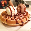 Waffle With Vanilla And Guinness Chocolate Ice Cream