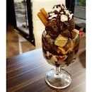 Mudslide Sundae ($12.90) Rich 🍫 Ice-cream taste with big serving, I think it's super value for money!