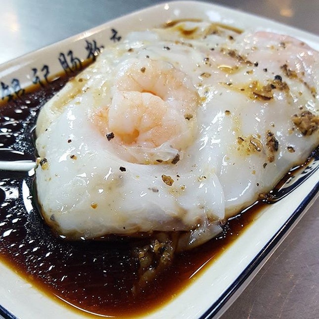 Black Truffle Shrimp Rice Roll, 黑松露鲜虾猪肠粉.