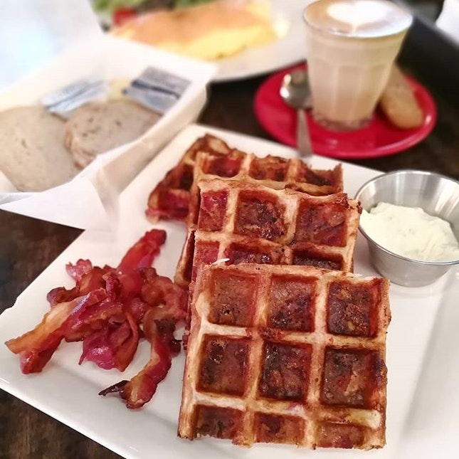 Cheddar Cheese Bacon Waffles (Sgd19); Cheese and bacon bits were baked into the waffles, and it goes so well with the sour cream.