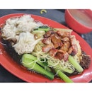 Generous portion Wanton Mee with homecooked soup ($3)👍👍👍 #wantonmee #charsiu #dumpling #localfood #localdelights #sgfoodie #sgfood #igfoodie #igsg #burpple #burpplesg #lunch #throwback #latergram #food #foodstagram #foodporn #chinesefood #cheapandgood #cheapfood #cheaplunch