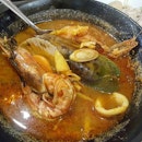 Tom Yum Seafood Soup w rice ($9.50) the seafood was fresh & soup 👍👍👍#thaifood #thai #food #foodie #foodporn #igdaily #igfood #throwback #latergram #burpple #burpplesg #bedokpoint #thaiboatnoodle #tomyum #tomyumseafood #upperchangiroad #qiangxxuan #fondmemories #foodhunt #sgfoodie #sgfood