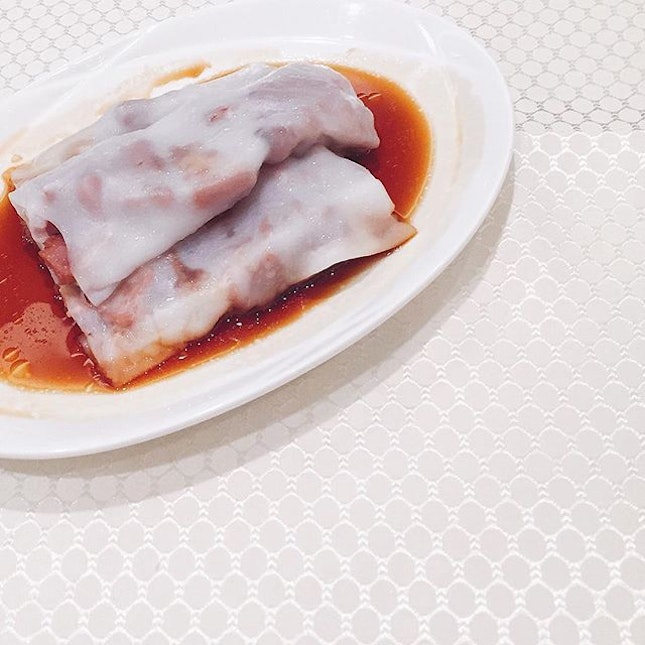 Steamed Cheong Fun with BBQ pork (S$6.80).
