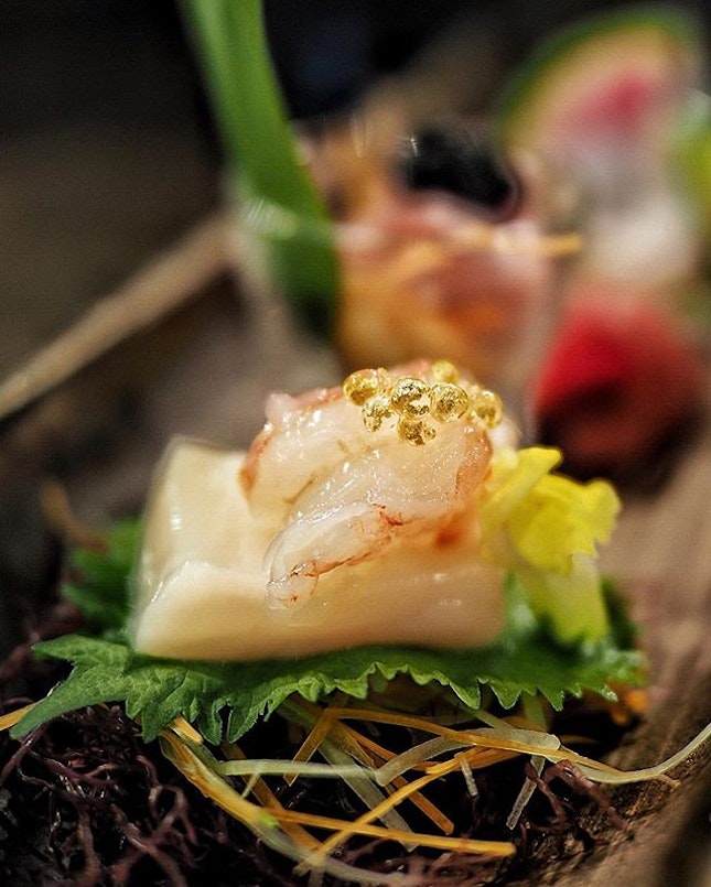 Dine at @castironsg Secure your table via HungryGoWhere @hungrygowhere to enjoy the 8-Course Omakase at only $68++ (UP: $128++) that includes appetizer, sashimi, deep fried item, seafood, grilled item, sushi, soup and dessert.