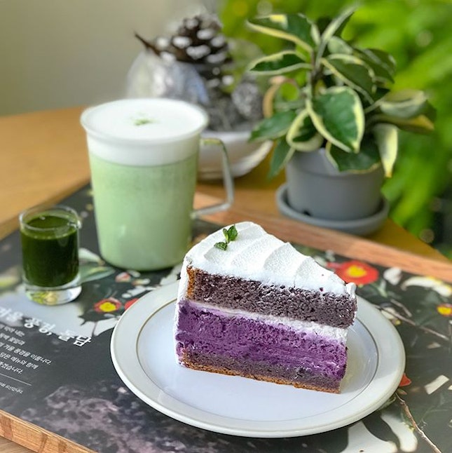 Purple sweet potato cake [6500 won ~> $8 SGD] 
Green tea latte [6000 won ~> $7.50 SGD] 
One of the best purple sweet potato cake I’ve had so far that tastes much better than it looks!