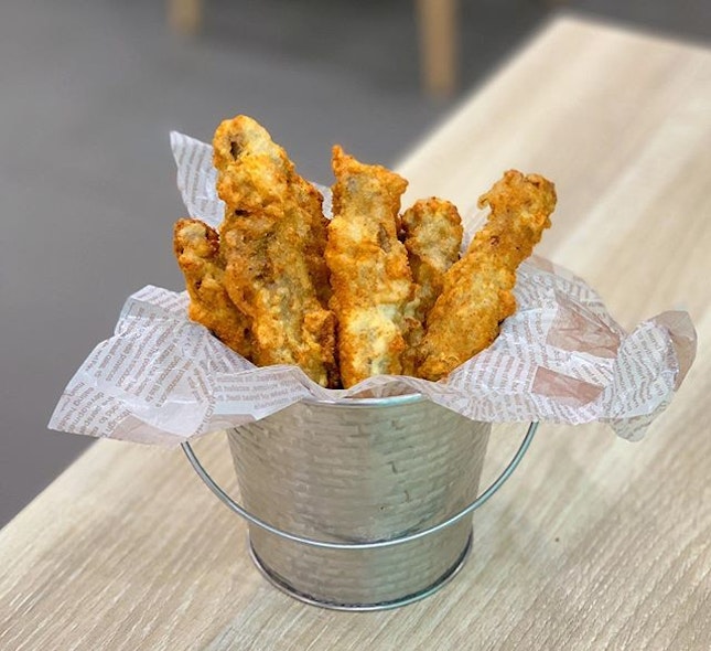 Have you tried the fried duck wings at Duckland?