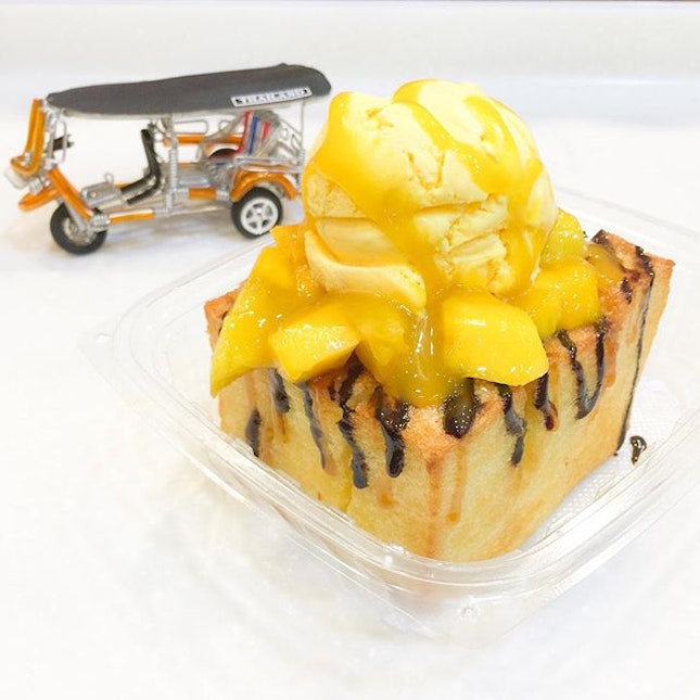• Mango Tango Shibuya Toast $10.80 • Ice cream wasn't fantastic at all but the TOAST is my top choice now 😁 •
