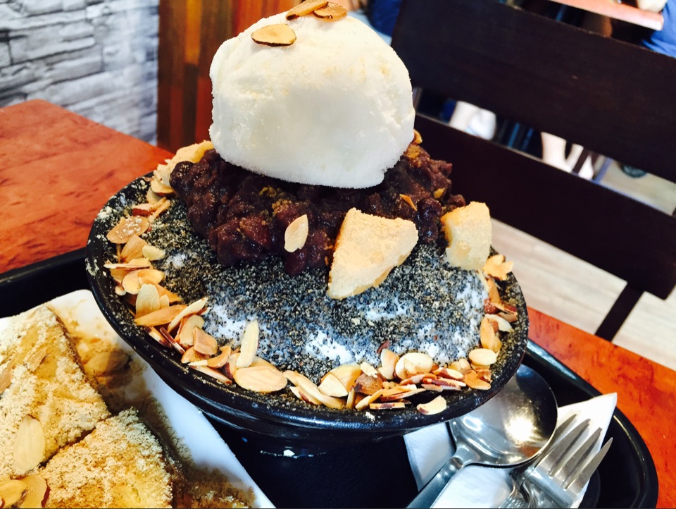 Overland Park’s new Korean dessert restaurant gives bingsu