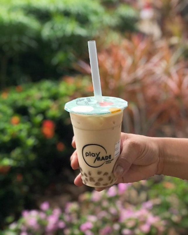 Guanyin milk tea with peanut butter pearl
[$4.70]
.