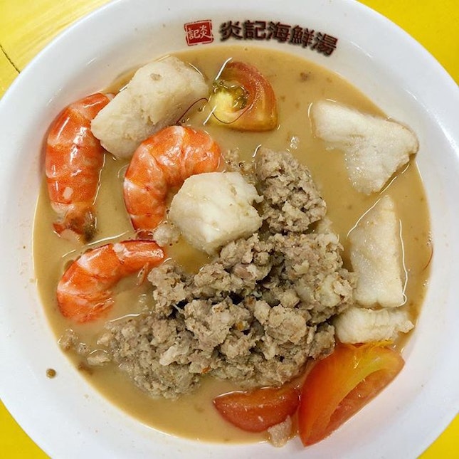 SK Seafood Soup ($8.00) | A very overrated dish...