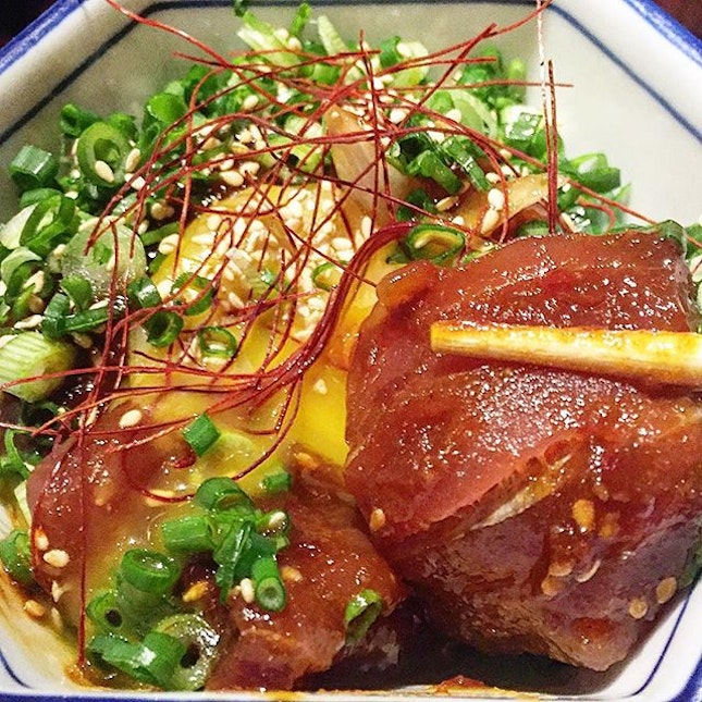 THE PUBLIC IZAKAYA
---------------
MAGURO YUKKE
---------------
Chunky slices of fresh tuna with raw egg on chopped onions.